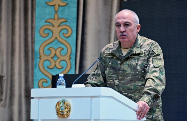 Министр обороны ознакомил ветеранов с перспективами развития Вооруженных сил Министр обороны ознакомил ветеранов с перспективами развития Вооруженных сил