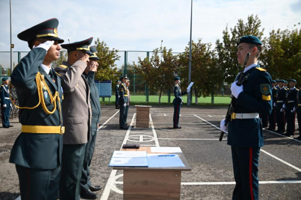 90 кадетов Военного колледжа имени Сагадата Нурмагамбетова приняли Военную присягу
