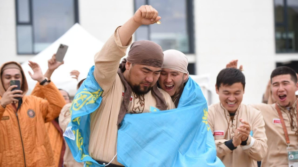 Всемирные игры кочевников: Казахстан взял золото в стрельбе из лука, борьбе и аударыспаке Всемирные игры кочевников: Казахстан взял золото в стрельбе из лука, борьбе и аударыспаке