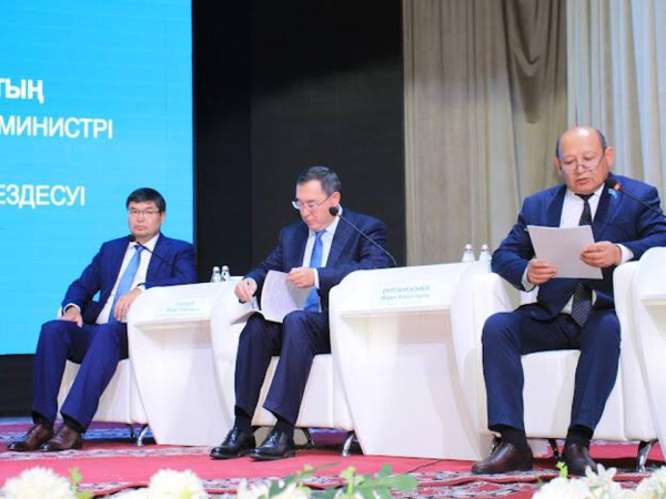 Казахстан завершает масштабную модернизацию пропускных пунктов Казахстан завершает масштабную модернизацию пропускных пунктов