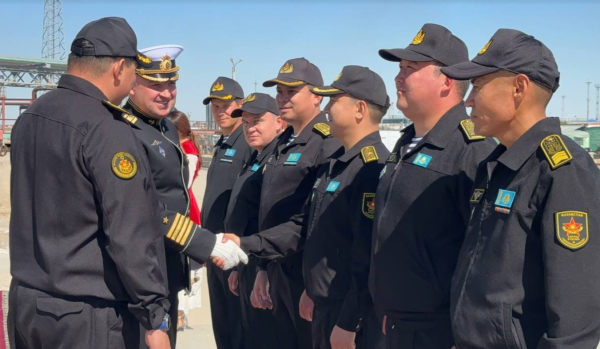 В Актау прошел дружеский визит кораблей Каспийской флотилии России В Актау прошел дружеский визит кораблей Каспийской флотилии России