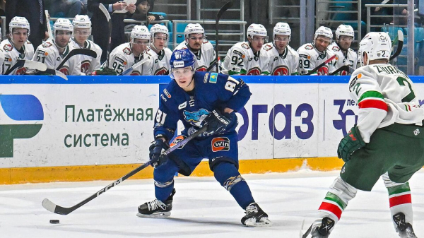 "Барыс" разгромно проиграл "Ак Барсу" "Барыс" разгромно проиграл "Ак Барсу"