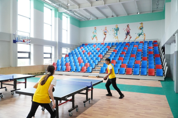 Роман Скляр поздравил учеников с Днем знаний