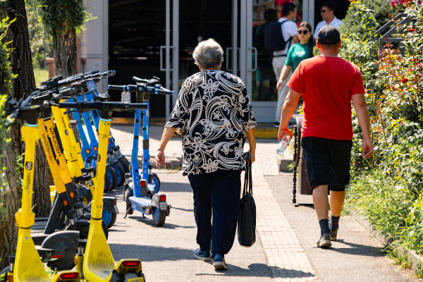 Когда в казахстанских городах наступит порядок с самокатами? | Inbusiness.kz Когда в казахстанских городах наступит порядок с самокатами? | Inbusiness.kz