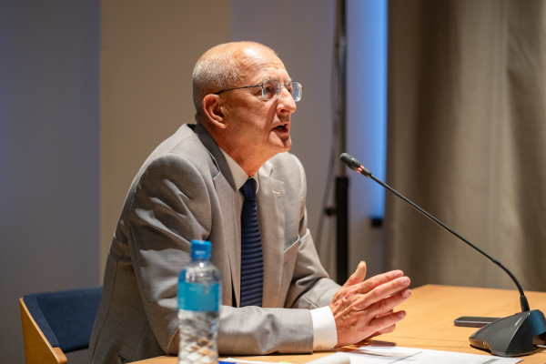 Кто зарабатывает на казахстанцах 400% маржи? | Inbusiness.kz