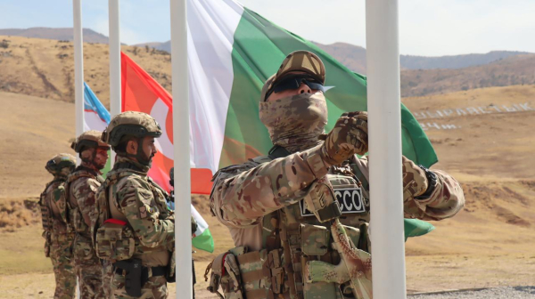 Совместные учения спецназа шести стран в Казахстане