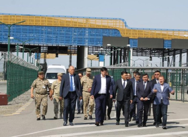 Казахстан завершает масштабную модернизацию пропускных пунктов Казахстан завершает масштабную модернизацию пропускных пунктов