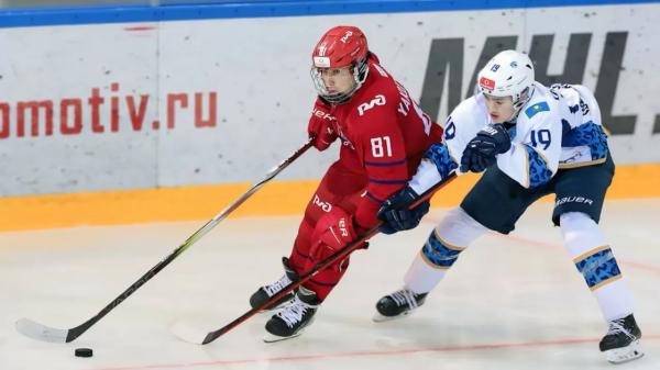 "Снежные Барсы" вновь уступили "Локо" в регулярке МХЛ | Inbusiness.kz
