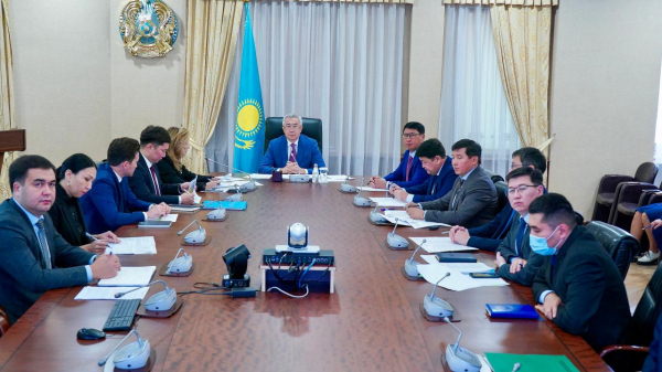 Казахстан ужесточает наказания за завышение цен на социальные продукты питания