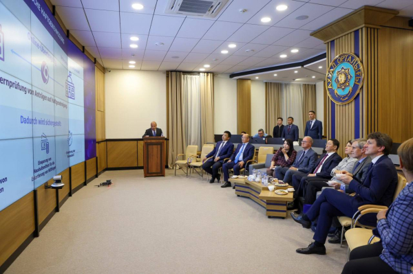 Казахстан и Германия укрепляют связи в сфере прокурорской деятельности Казахстан и Германия укрепляют связи в сфере прокурорской деятельности