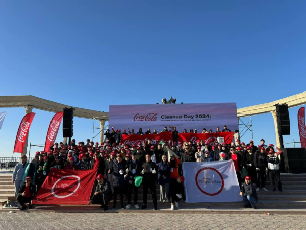 «Таза Қазақстан»: в Актау с побережья вывезли 100 тонн мусора