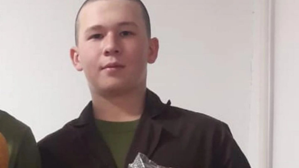 «Мой ребёнок что, просто так умер?» — отец погибшего срочника требует возбудить уголовное дело