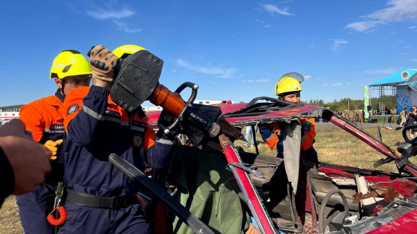 На полигоне МЧС в Алматы проведены учения