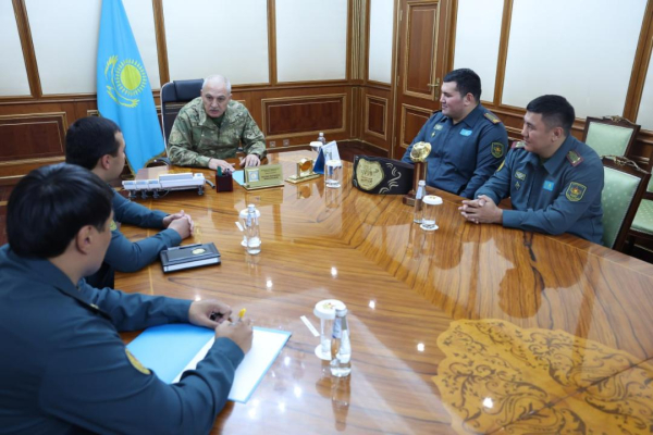 Министр обороны назначил победителя «Қазақстан барысы-2024» на офицерскую должность Министр обороны назначил победителя «Қазақстан барысы-2024» на офицерскую должность