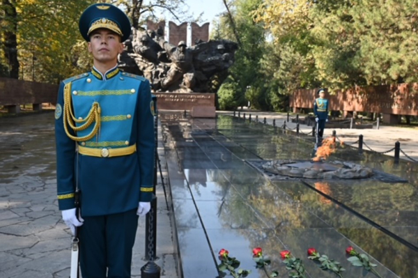 В Алматы отметили вековой юбилей Халық Қаһарманы Рахымжана Кошкарбаева