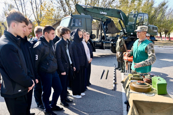 День открытых дверей в инженерно-саперной бригаде Конаевского гарнизона