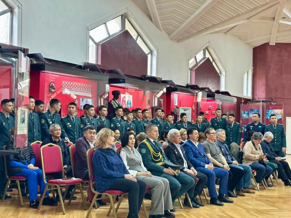 Будущие офицеры Отечества изучают историю Казахстана