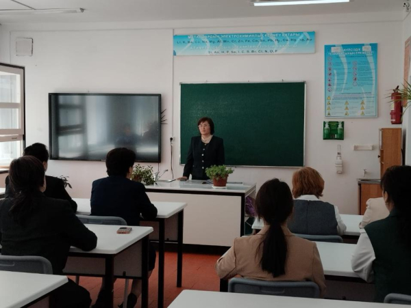 Три поколения семьи Умбетовых посвятили себя педагогике