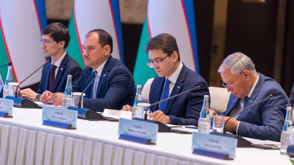 Казахстан и Узбекистан укрепляют связи Казахстан и Узбекистан укрепляют связи