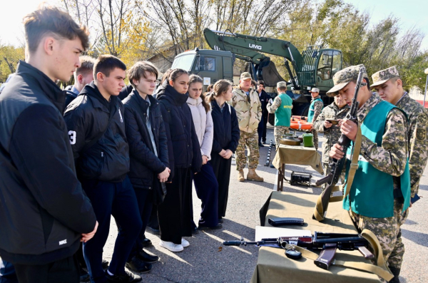 День открытых дверей в инженерно-саперной бригаде Конаевского гарнизона