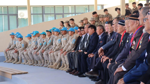 70 новобранцев из Туркестана отправились служить 70 новобранцев из Туркестана отправились служить