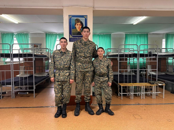 Как служит самый высокий солдат Национальной гвардии МВД РК Как служит самый высокий солдат Национальной гвардии МВД РК