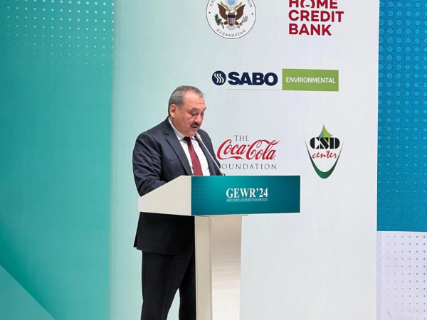 Казахстан утвердил план на 232 млрд тенге для переработки отходов Казахстан утвердил план на 232 млрд тенге для переработки отходов