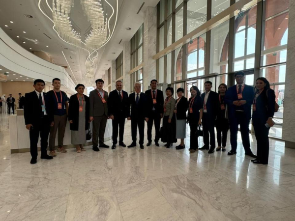 Креативные индустрии Казахстана на мировой сцене Креативные индустрии Казахстана на мировой сцене