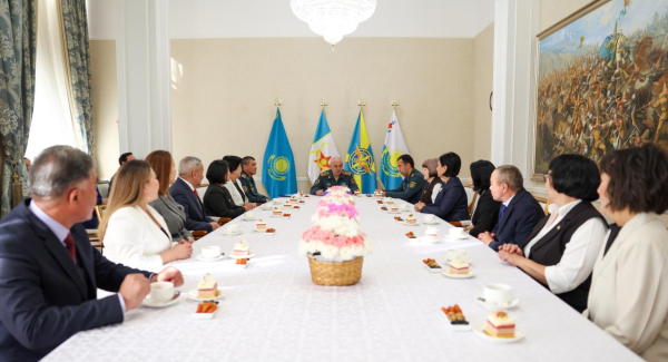 Учителя военных школ получили признание за свой вклад