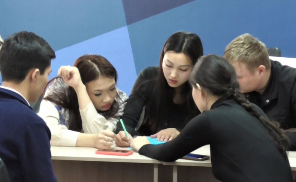 Новые методы и активные формы: как обучают госслужащих в Акмолинской области