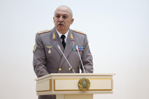 Министр обороны вручил государственные и ведомственные награды военнослужащим Министр обороны вручил государственные и ведомственные награды военнослужащим