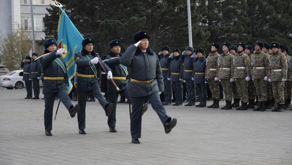 Боевое знамя вручено бригаде теробороны в Семее