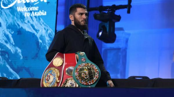 Хирн увидел признаки истощения у Бетербиева | Inbusiness.kz Хирн увидел признаки истощения у Бетербиева | Inbusiness.kz