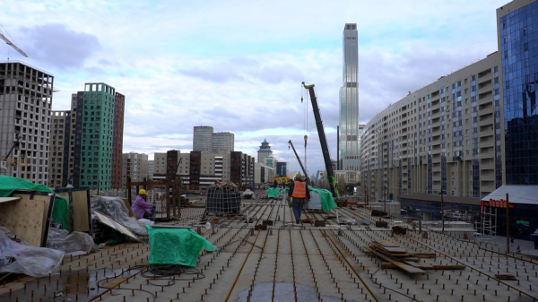 Насколько продвинулось строительство LRT, проверил Олжас Бектенов | Inbusiness.kz Насколько продвинулось строительство LRT, проверил Олжас Бектенов | Inbusiness.kz