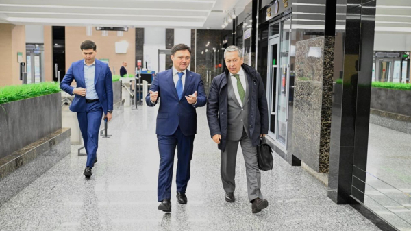 "КазМунайГаз" и "Татнефть" пробурят первую скважину на месторождении "Каратон Подсолевой" "КазМунайГаз" и "Татнефть" пробурят первую скважину на месторождении "Каратон Подсолевой"