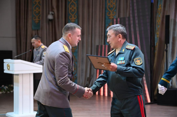 В Вооруженных силах отметили День ракетных войск и артиллерии