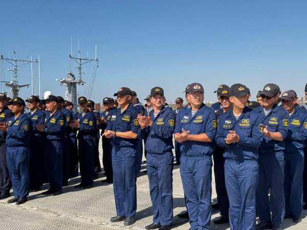 Боевые корабли Казахстана отработали отражение атак с воздуха Боевые корабли Казахстана отработали отражение атак с воздуха