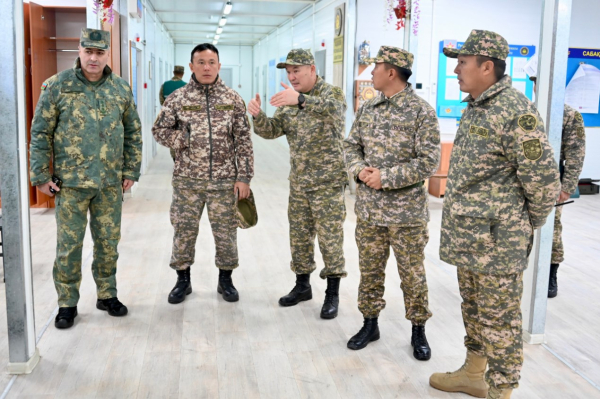 В Конаевский гарнизон прибыла военная делегация из Азербайджана