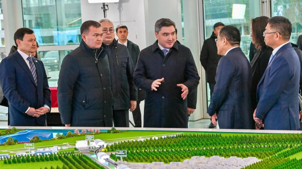 Насколько продвинулось строительство LRT, проверил Олжас Бектенов | Inbusiness.kz Насколько продвинулось строительство LRT, проверил Олжас Бектенов | Inbusiness.kz