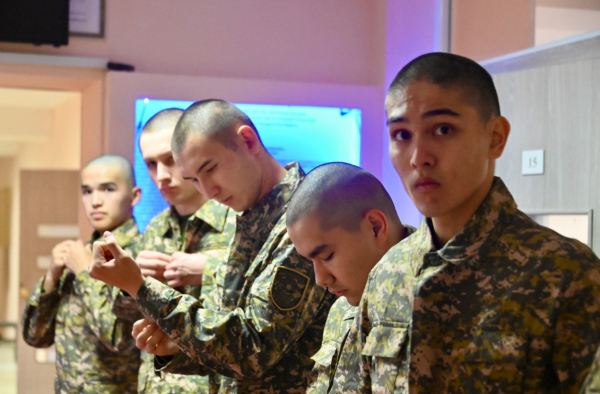 В инженерно-саперную бригаду Конаевского гарнизона прибыли первые новобранцы В инженерно-саперную бригаду Конаевского гарнизона прибыли первые новобранцы