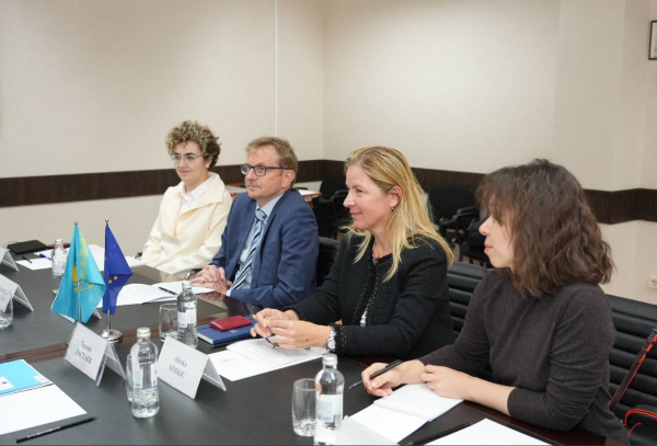 ЕС поддержит транспортные проекты в Казахстане ЕС поддержит транспортные проекты в Казахстане