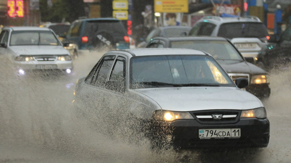 42 секунды "выигрывают" агрессивные водители в Алматы 42 секунды "выигрывают" агрессивные водители в Алматы