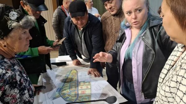 "Давайте мы деньги соберем, поменяем план микрорайона" | Inbusiness.kz "Давайте мы деньги соберем, поменяем план микрорайона" | Inbusiness.kz
