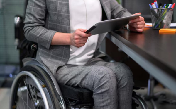 Портал соцуслуг 2024: более 777 тысяч услуг для лиц с инвалидностью Портал соцуслуг 2024: более 777 тысяч услуг для лиц с инвалидностью