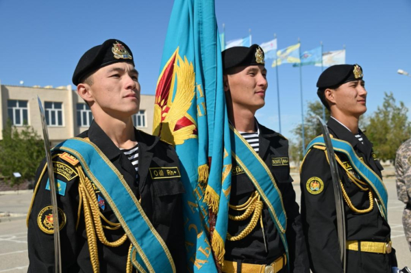 Более двух тысяч солдат Вооруженных сил награждены часами Более двух тысяч солдат Вооруженных сил награждены часами