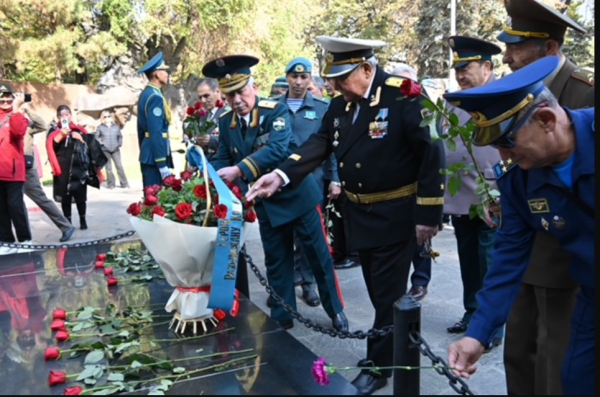 В Алматы отметили вековой юбилей Халық Қаһарманы Рахымжана Кошкарбаева