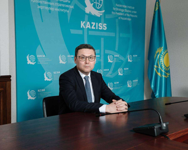 Еркин Тукумов: Воспитание гражданской ответственности — ключ к устойчивому развитию Казахстана Еркин Тукумов: Воспитание гражданской ответственности — ключ к устойчивому развитию Казахстана