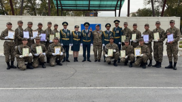 Гвардейский гарнизон выпустил новых специалистов для Сухопутных войск Гвардейский гарнизон выпустил новых специалистов для Сухопутных войск