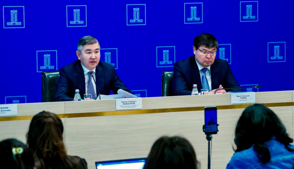 Правительство запускает 180 новых проектов для поддержки роста экономики Правительство запускает 180 новых проектов для поддержки роста экономики