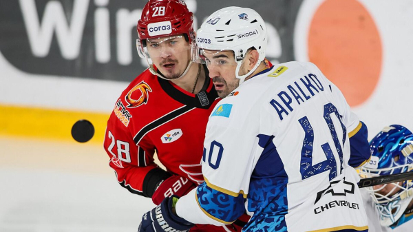 "Барыс" упустил победу в матче с "Автомобилистом" "Барыс" упустил победу в матче с "Автомобилистом"